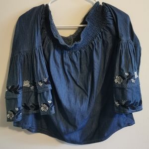 Women's Top